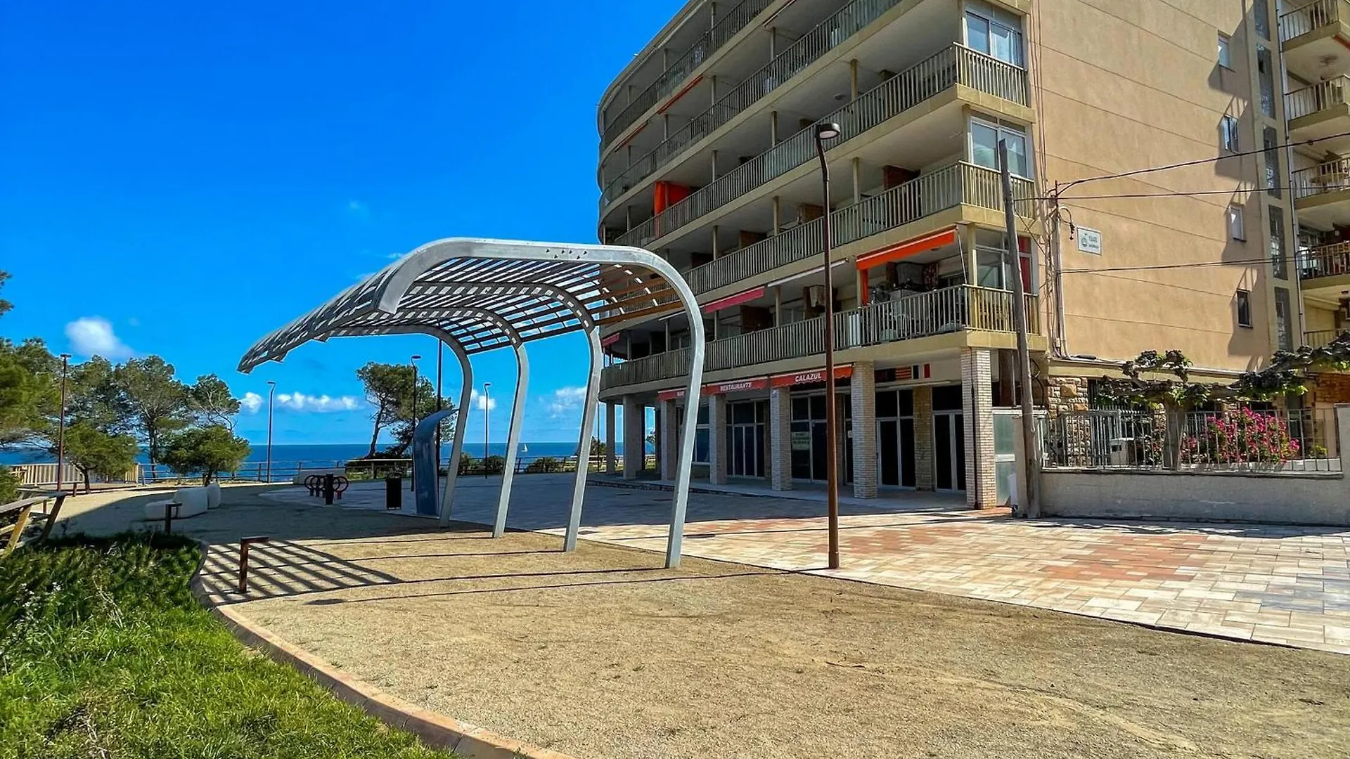 Apartamento En Primera Linea De Mar - Es-9-182 Miami Playa 0*,  Spanien